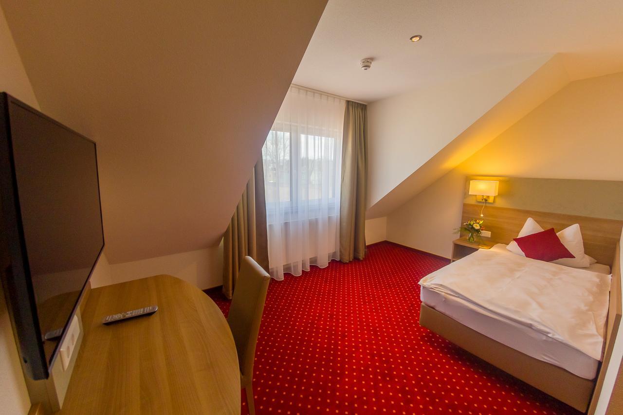 Hotel Restaurant Baeren Isny im Allgäu Esterno foto