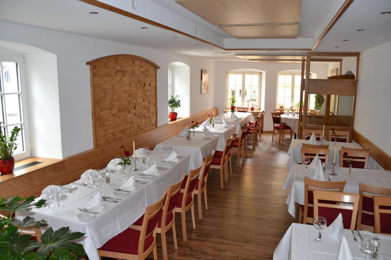 Hotel Restaurant Baeren Isny im Allgäu Esterno foto